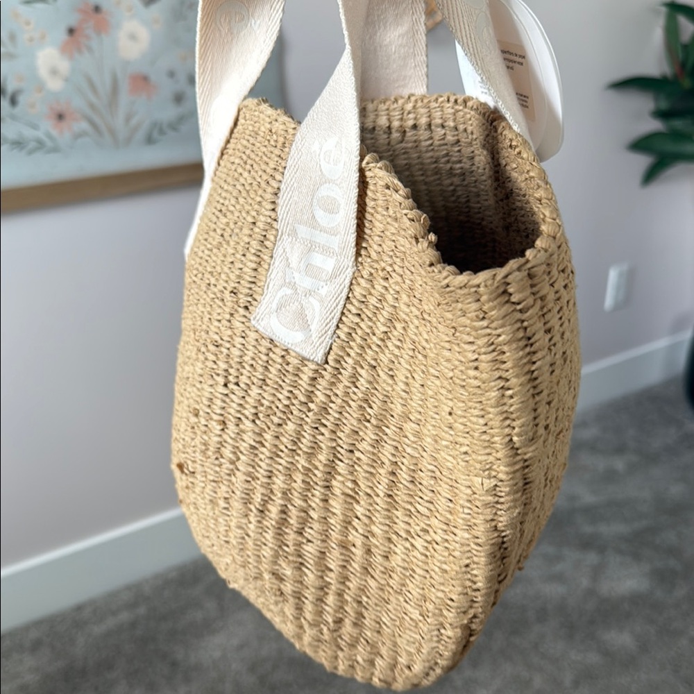 Chloé Natural Straw Tote with Cream Handles - Picture 9 of 11